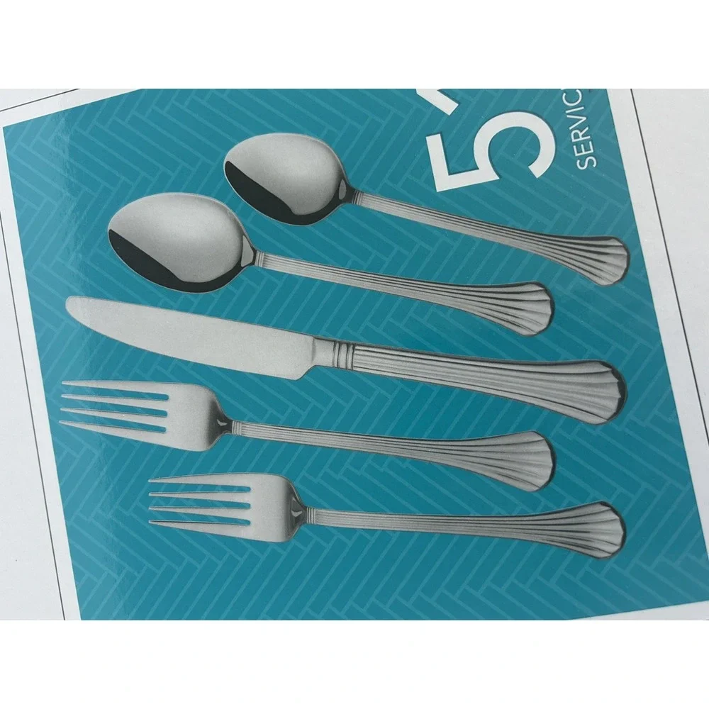 International Silver 5264791 Cascade 51 PC Flatware Set - Silver